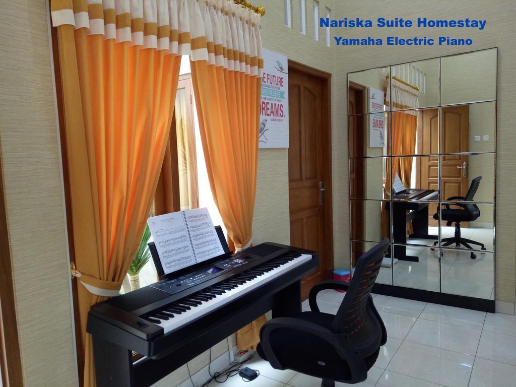 Nariska Suite Homestay Yogyakarta Exteriör bild