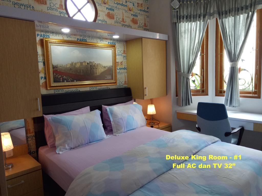 Nariska Suite Homestay Yogyakarta Exteriör bild